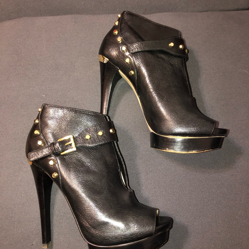 Black stiletto heels